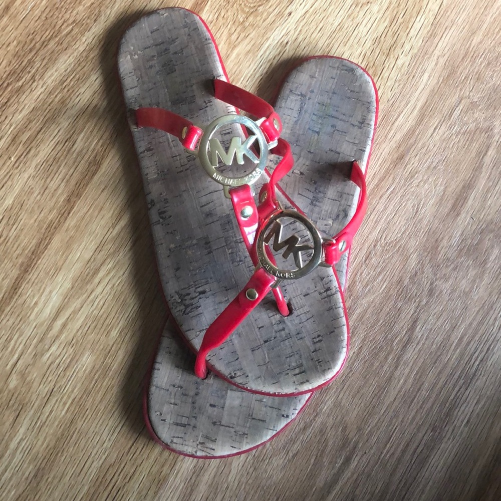 ❤️MICHAEL KORS RED FLIP FLOPS❤️